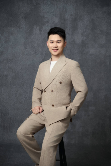 【合伙代理人】李志铖